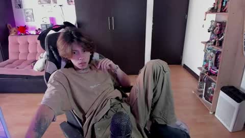 xIce Boy online show from May 2026 01:39:02 PM
