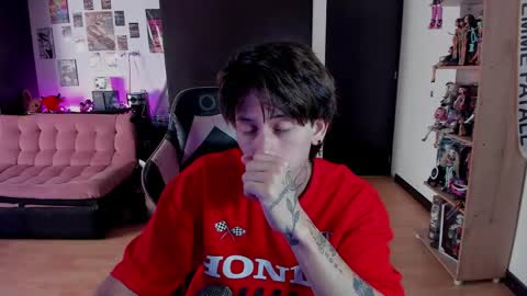 xIce Boy online show from May 2026 01:52:02 PM