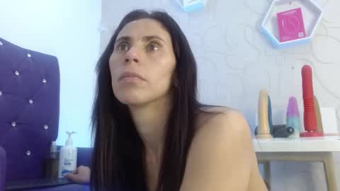 Xime online show from December 2025 02:45:02 PM