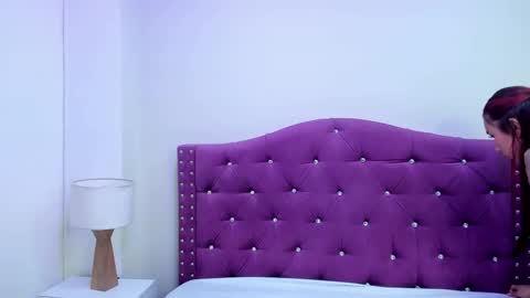 Snapshot of ximena_vasquez8 chatting on November 2025 12:10:02 AM Xime online show from November 2025 12:10:02 AM