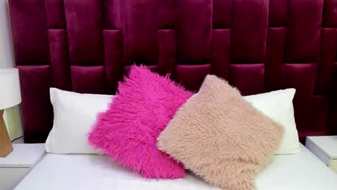 Snapshot of ximena_vasquez8 chatting on December 2025 03:03:01 AM Xime online show from December 2025 03:03:01 AM