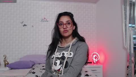 ximena suarez online show from January 2025 09:24:01 AM