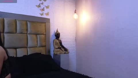 ximena online show from November 2025 11:26:02 PM