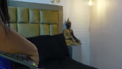 ximena online show from December 2025 10:23:02 AM