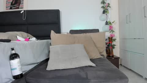 Snapshot of ximtia_xs chatting on February 2025 04:47:01 PM ximtia online show from February 2025 04:47:01 PM