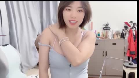 xinbao799322 online show from November 2025 02:07:02 PM