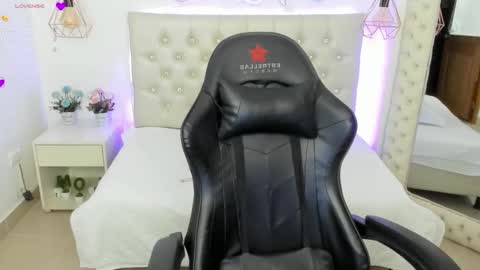 Snapshot of xiomara_cortes chatting on January 2025 07:04:01 PM xiomara_cortes online show from January 2025 07:04:01 PM