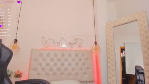 Snapshot of xiomara_cortes chatting on January 2025 07:26:02 PM xiomara_cortes online show from January 2025 07:26:02 PM