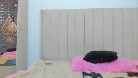 Snapshot of xiomara_cortes chatting on October 2025 01:03:02 AM xiomara_cortes online show from October 2025 01:03:02 AM