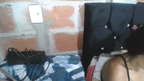 xiomi705825 online show from October 2025 02:12:02 AM