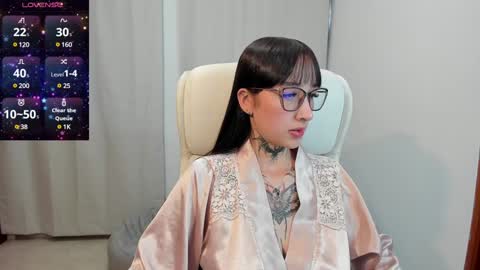 Snapshot of xisisxx chatting on January 2025 10:12:02 PM xisisxx online show from January 2025 10:12:02 PM