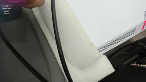 Snapshot of xkim_starx chatting on November 2025 03:30:02 AM welcome friends online show from November 2025 03:30:02 AM