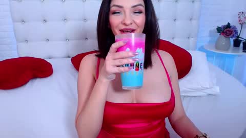 Kim online show from February 2025 12:30:01 AM