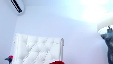 Kim online show from March 2025 01:27:01 AM