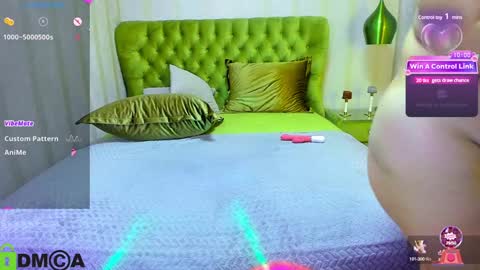 Snapshot of xlindamilfx chatting on December 2024 04:09:02 PM Linda online show from December 2024 04:09:02 PM