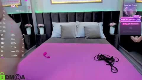 Snapshot of xlindamilfx chatting on February 2025 09:25:02 AM Linda online show from February 2025 09:25:02 AM