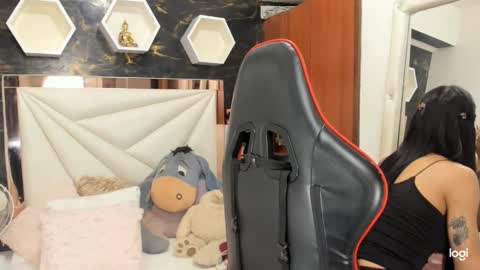 Ximena online show from December 2024 06:22:01 AM