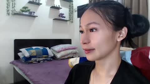 Snapshot of xlovely_destinyx chatting on June 2026 09:57:01 PM Alice online show from June 2026 09:57:01 PM