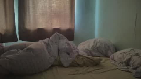 Snapshot of xlunasexyx chatting on September 2025 04:46:02 AM Luna online show from September 2025 04:46:02 AM