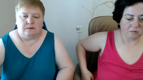XMollyJaneX online show from June 2026 01:46:01 PM