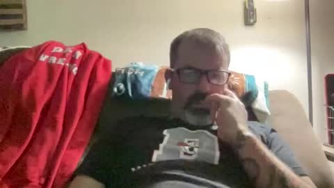 Snapshot of xmountainx chatting on April 2026 05:46:02 AM Mountain online show from April 2026 05:46:02 AM