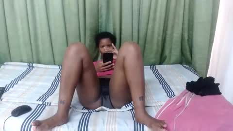 xnaturalslender6x online show from November 2025 10:25:01 AM