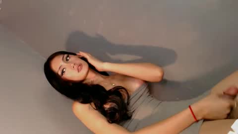 Snapshot of xnaughtyandsweet69_ chatting on February 2025 04:43:02 PM JACKY DELOS SANTOS online show from February 2025 04:43:02 PM