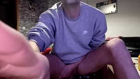 Snapshot of xo_smurf_xo chatting on January 2025 12:15:01 PM Just Smurf online show from January 2025 12:15:01 PM