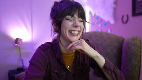 Bella Bondai online show from February 2025 04:59:01 AM