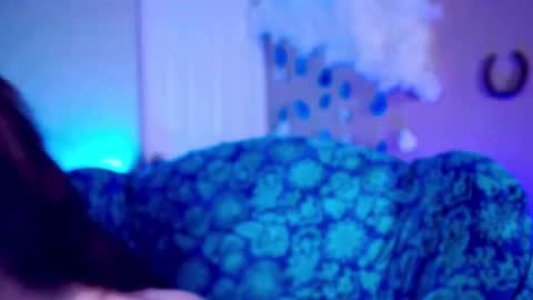 Bella Bondai online show from September 2025 03:43:01 AM