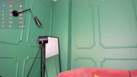 Milana online show from March 2026 06:31:02 AM