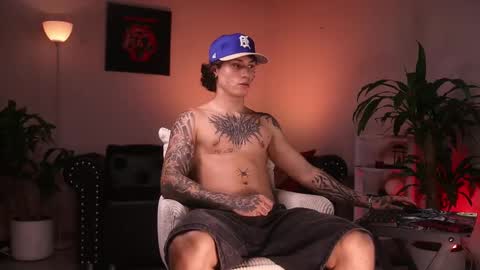 Snapshot of xomega_02 chatting on February 2025 04:09:02 AM online show from February 2025 04:09:02 AM