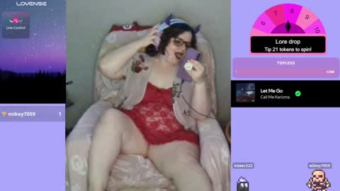 Snapshot of xonerdykitty chatting on December 2024 04:09:02 AM Nerdykitty online show from December 2024 04:09:02 AM