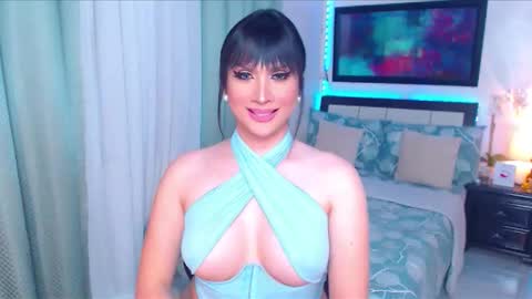 amanda online show from November 2025 04:44:01 AM