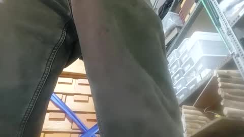 Snapshot of xploringus1 chatting on November 2025 10:21:02 PM Xploringus online show from November 2025 10:21:02 PM