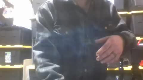 Snapshot of xploringus1 chatting on February 2026 12:14:01 PM Xploringus online show from February 2026 12:14:01 PM