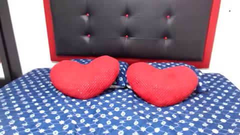 Snapshot of xshopyx chatting on September 2025 03:00:01 AM xshopyx online show from September 2025 03:00:01 AM