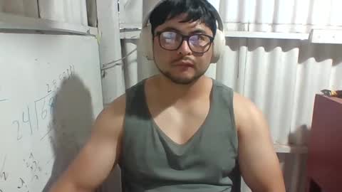 Snapshot of xstudiobog_90 chatting on September 2025 05:18:02 PM xstudiobog_90 online show from September 2025 05:18:02 PM