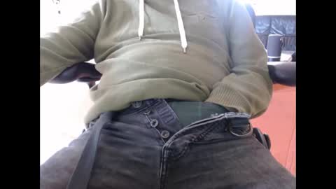 Snapshot of xtommix69 chatting on January 2026 12:31:01 PM xtommix69 online show from January 2026 12:31:01 PM