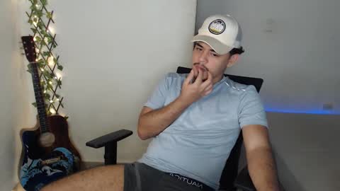 Snapshot of xtranherr chatting on December 2025 02:49:01 AM xtranherr online show from December 2025 02:49:01 AM