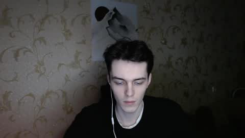 traqqq online show from April 2026 08:43:02 PM