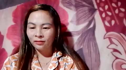 Snapshot of xuxulove00 chatting on September 2025 01:54:02 AM xuxulove00 online show from September 2025 01:54:02 AM