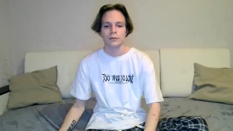 Snapshot of xwannalove chatting on November 2025 07:27:01 PM xWannalove online show from November 2025 07:27:01 PM