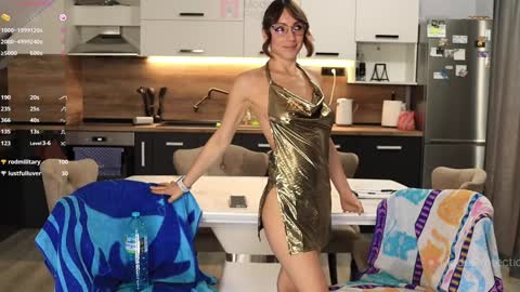 Snapshot of xwithy chatting on November 2025 01:03:01 PM FrancyStepmom and YStepson INTERESTED IN A GIRL-GIRL COLLABORATION TEXT ME HERE or INSTAGRAM online show from November 2025 01:03:01 PM