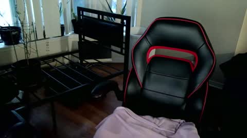 x online show from December 2024 09:43:01 PM