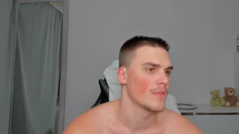 raul online show from November 2025 07:34:02 AM