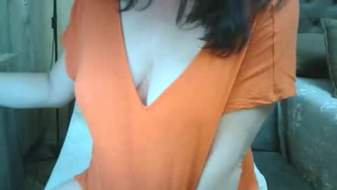 HotMomAlex online show from May 2026 06:57:01 PM