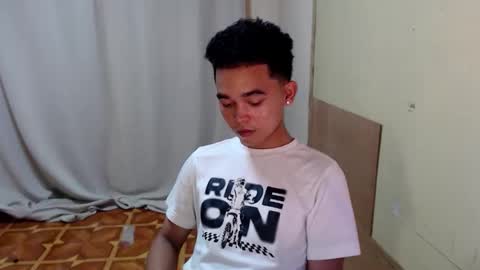 Snapshot of xxasiankurt chatting on November 2025 04:40:01 PM xxasiankurt online show from November 2025 04:40:01 PM