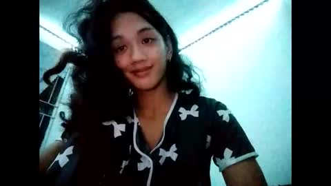 Sophie online show from November 2025 07:12:01 PM