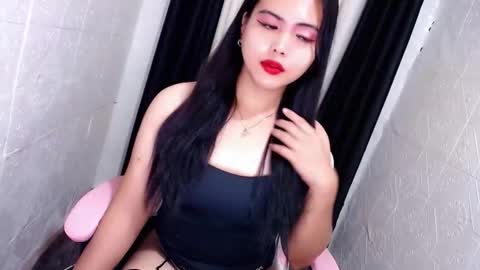 divine online show from September 2025 11:15:01 PM